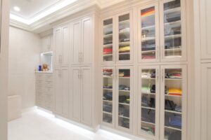 Custom built-in closet for Washington DC home